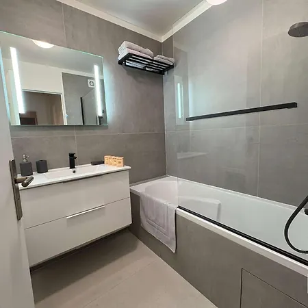 Paris Bercy With Car Park By Edelsam Apartment Charenton-le-Pont
